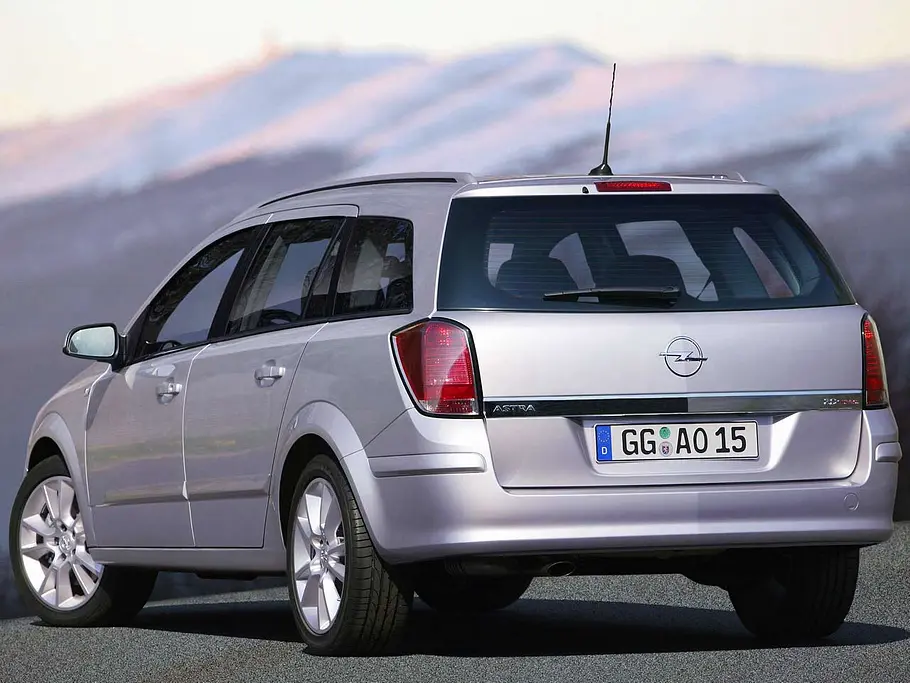 Opel Astra H Caravan, 2004 2004 Opel Astra H Caravan Heck
