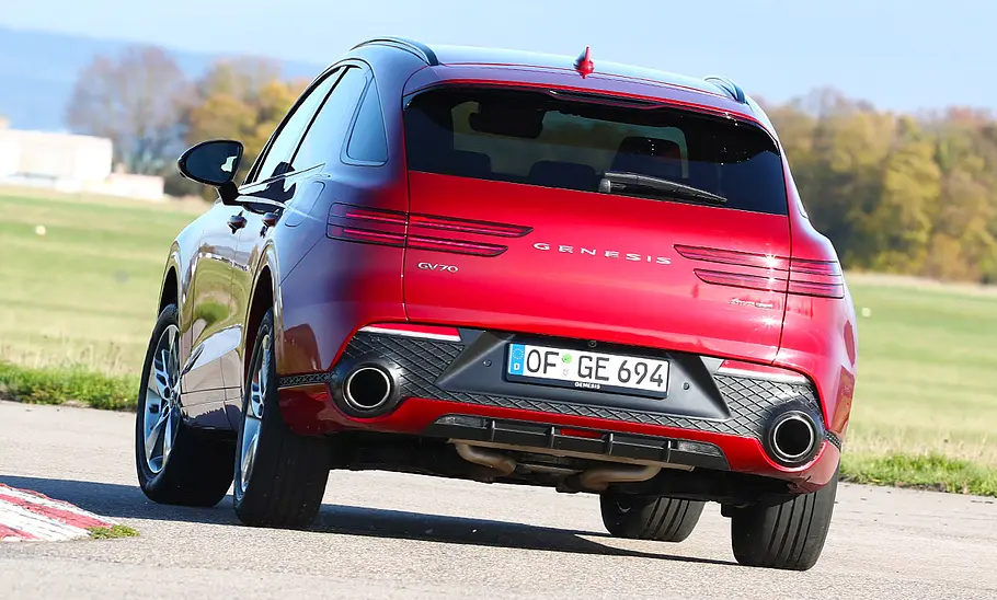 Genesis GV70