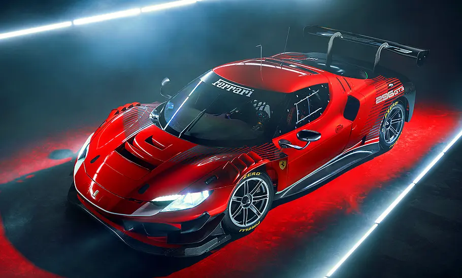 Blick von schräg vorne auf den Ferrari 296 GT3.