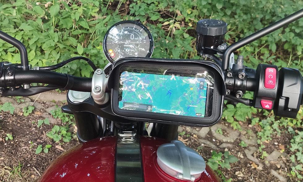 Handyhalterung fürs Motorrad: Die besten Halter im Test