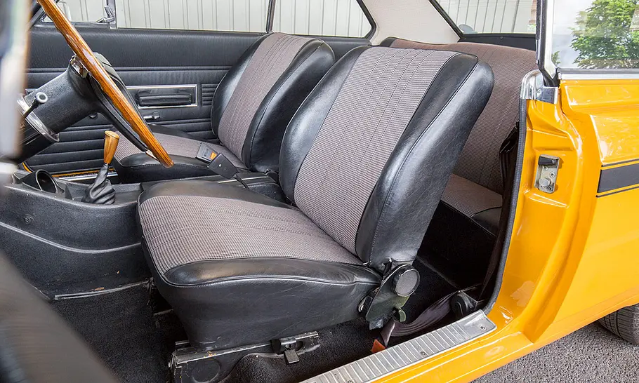 Die Sitze des Ford 20M RS Coupé (P7b).