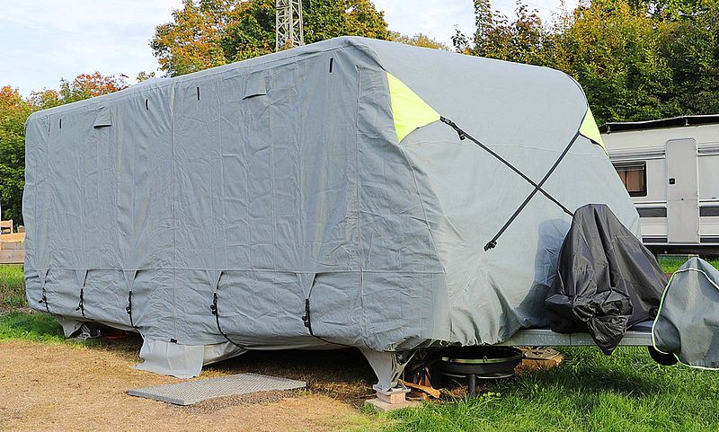 Fünf beliebte Wohnwagen-Schutzhüllen im Vergleich