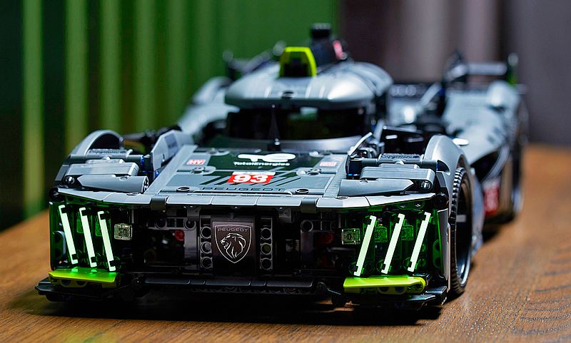 Le Mans-Renner aus Lego