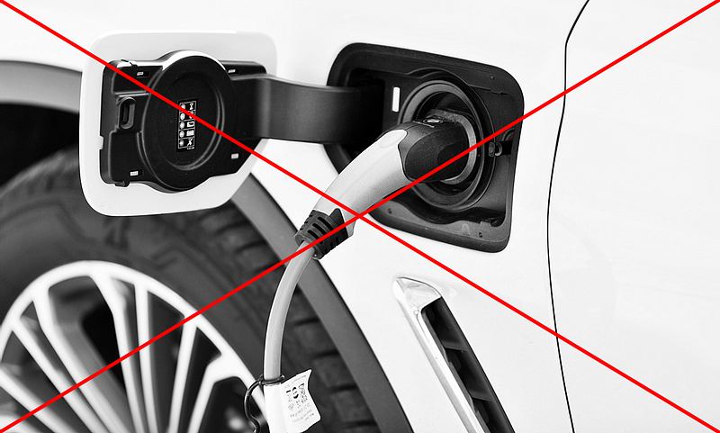 Müssen Elektroautos jetzt stehen bleiben? Das steckt wirklich dahinter!