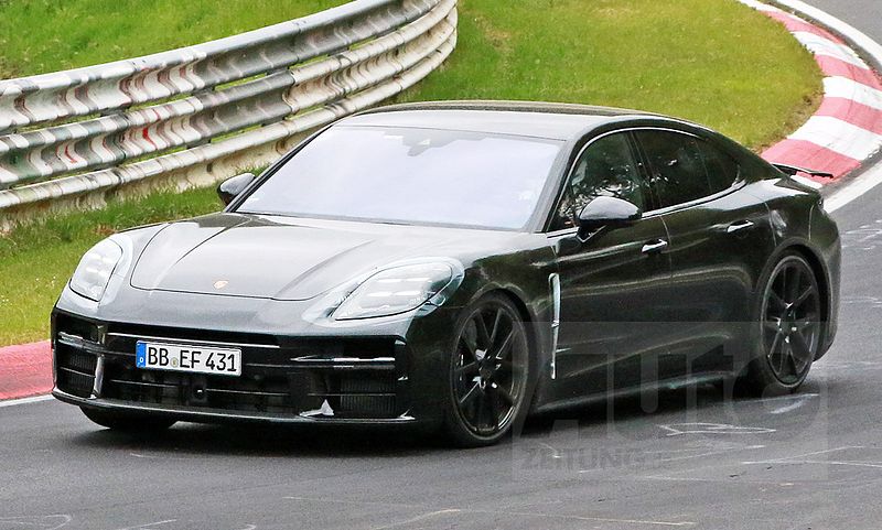 Panamera zeigt sich fast ungetarnt