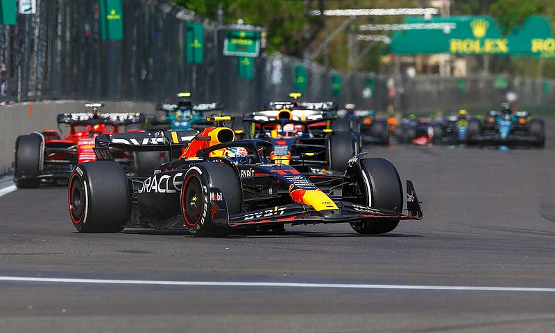 Perez brilliert in Baku