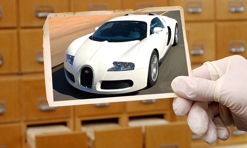 Veyron mit Checkliste wie im Flieger