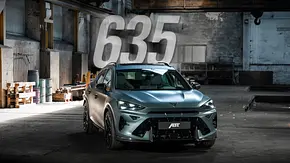 Der Abt Cupra Formentor VZ5 635 stehend von schräg vorne. - Foto: Abt Der Abt Cupra Formentor VZ5 635 stehend von schräg vorne. - Foto: Abt