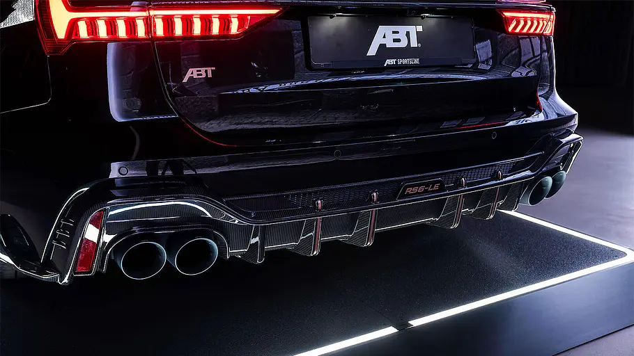 Detailansicht auf den Diffusor der Abt RS 6 Legacy Edition 800.