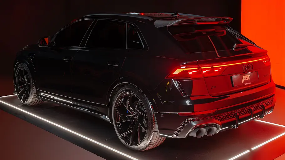 Abt RSQ8-S Der Abt RSQ8-S stehend von hinten.