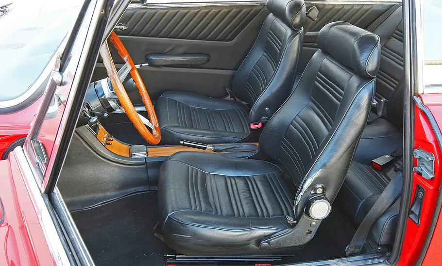 Die Sitze des Alfa Romeo 1750 GTV.