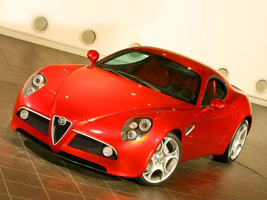 ALFA ROMEO 8 COMPETIZIONE Schnelle Serienautos - Alfa Romeo 8C Competizione