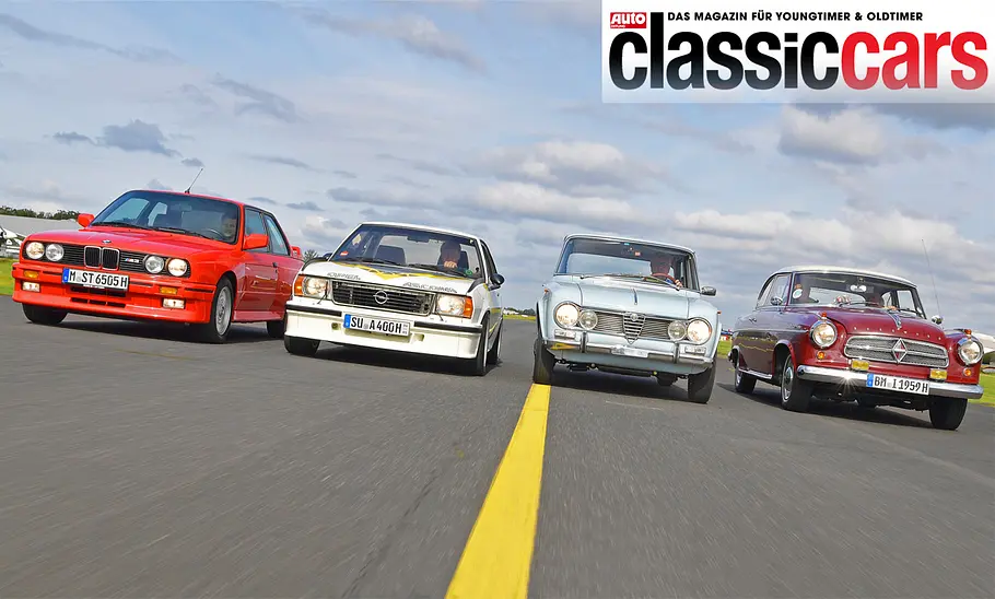 BMW M3 (E30)/Opel Ascona 400/Alfa Romeo Giulia 1.6 TI/Borgward Isabella TS BMW M3 (E30), Opel Ascona 400, Alfa Romeo Giulia 1.6 TI und Borgward Isabella TS fahrend von vorne.