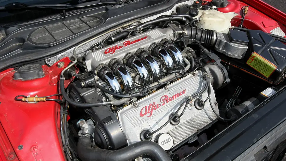 Alfa Romeo 164 V6 3.0 Der Motor des Alfa Romeo 164 V6 3.0