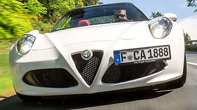Alfa Romeo 4C Spider (2015) - Foto: AUTO ZEITUNG