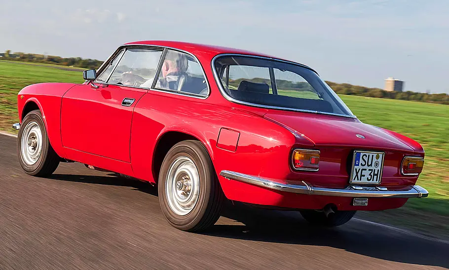 Alfa Romeo 1600 GT Junior Heckansicht