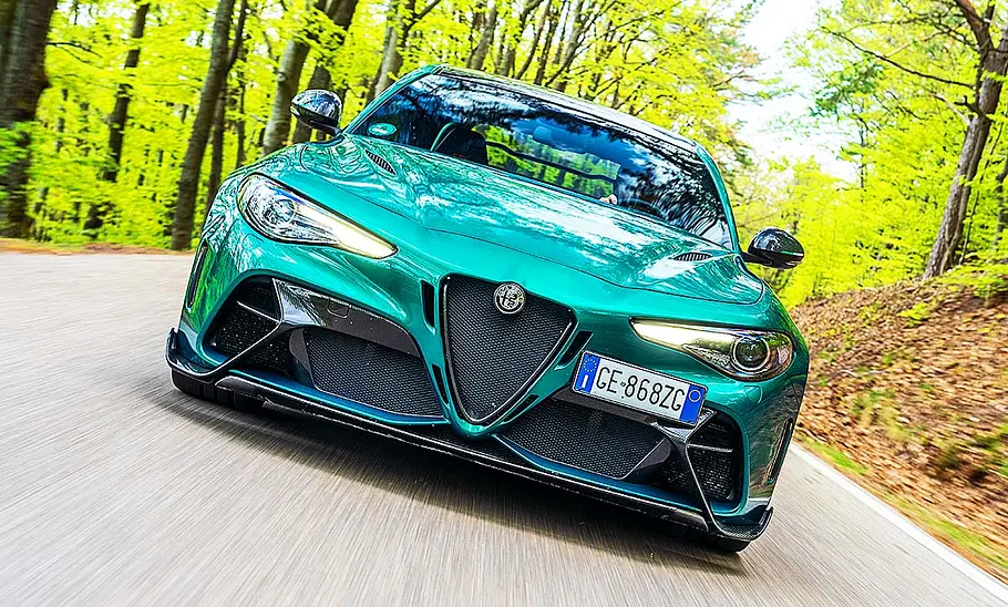 Alfa Romeo Giulia GTAm (2020)
