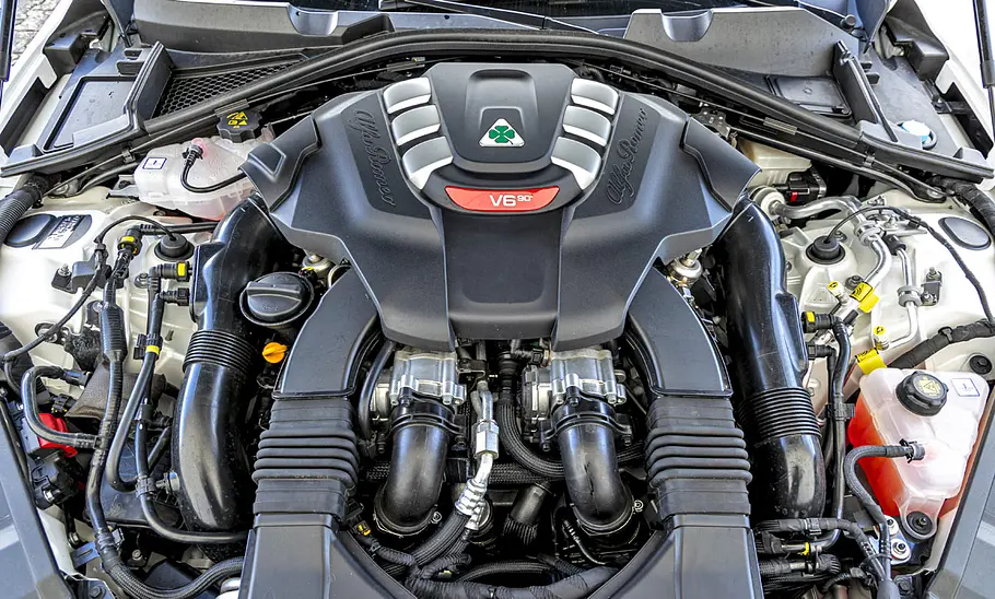 Alfa Romeo Giulia Quadrifoglio Alfa Romeo Giulia Quadrifoglio