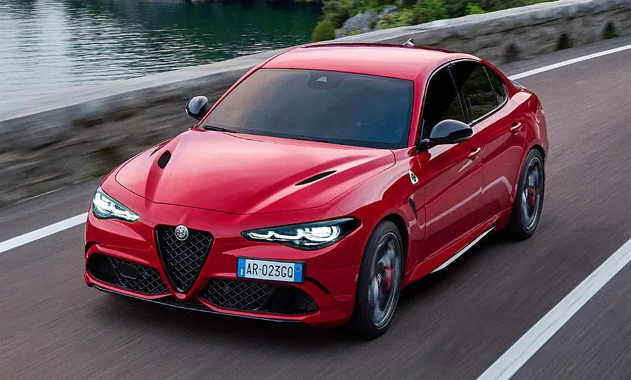 Alfa Romeo Giulia Quadrifoglio Facelift (2023) Alfa Romeo Giulia Quadrifoglio Facelift (2023)
