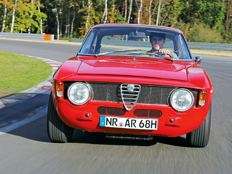 Alfa Romeo Giulia Sprint GTA Classic Cars Bilder technische Daten