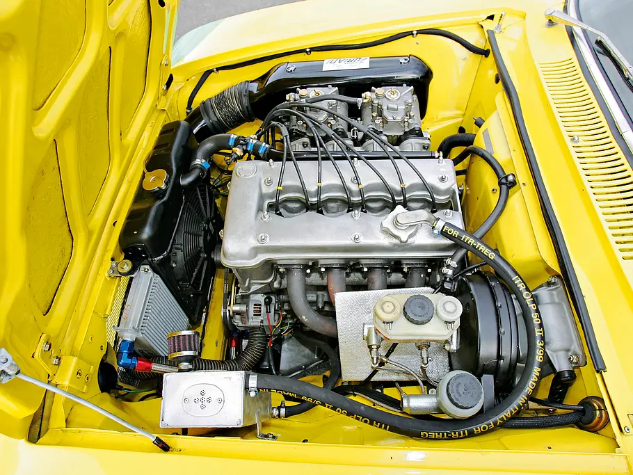 Alfa Romeo Giulia Sprint GTA GTAM Classic Cars Bilder technische Daten Motor