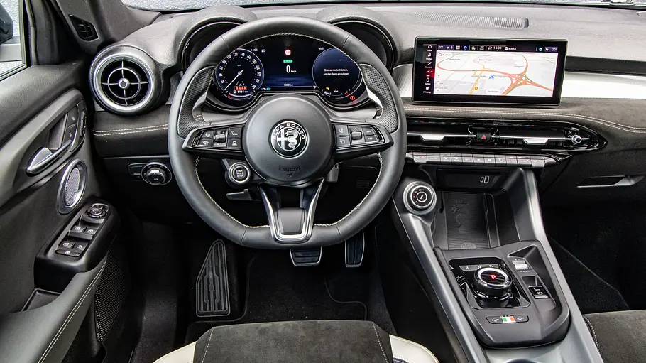 Alfa Romeo Tonale Das Cockpit des Alfa Romeo Tonale