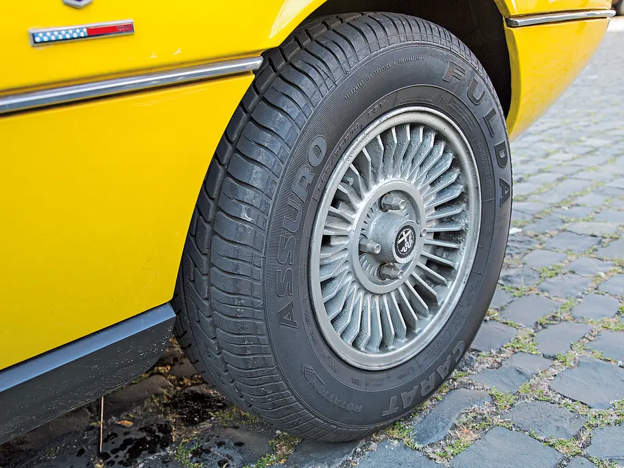 Alfa Romeo Montreal Vergleich Bilder technische Daten Oldtimer Felgen