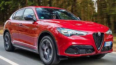 Alfa Romeo Stelvio Facelift (2022) - Foto: Alfa Romeo