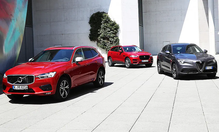 Alfa Romeo Stelvio/Jaguar F-Pace/Volvo XC60 Alfa Romeo Stelvio/Jaguar F-Pace/Volvo XC60