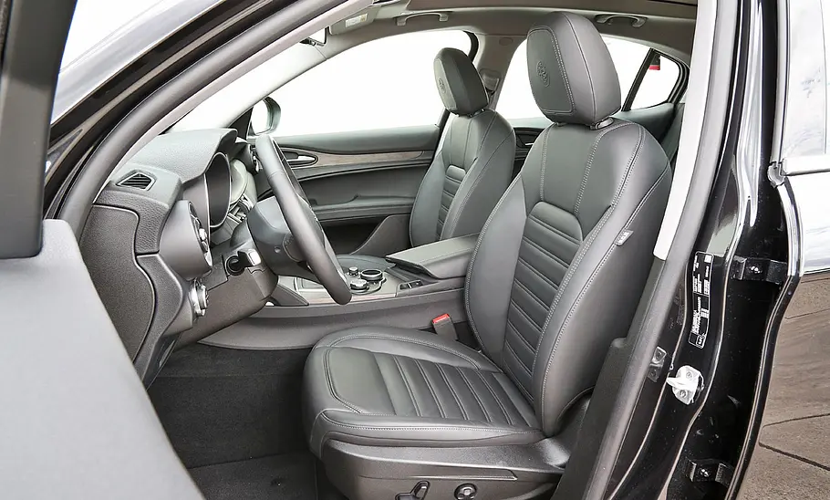 Alfa Romeo Stelvio Alfa Romeo Stelvio