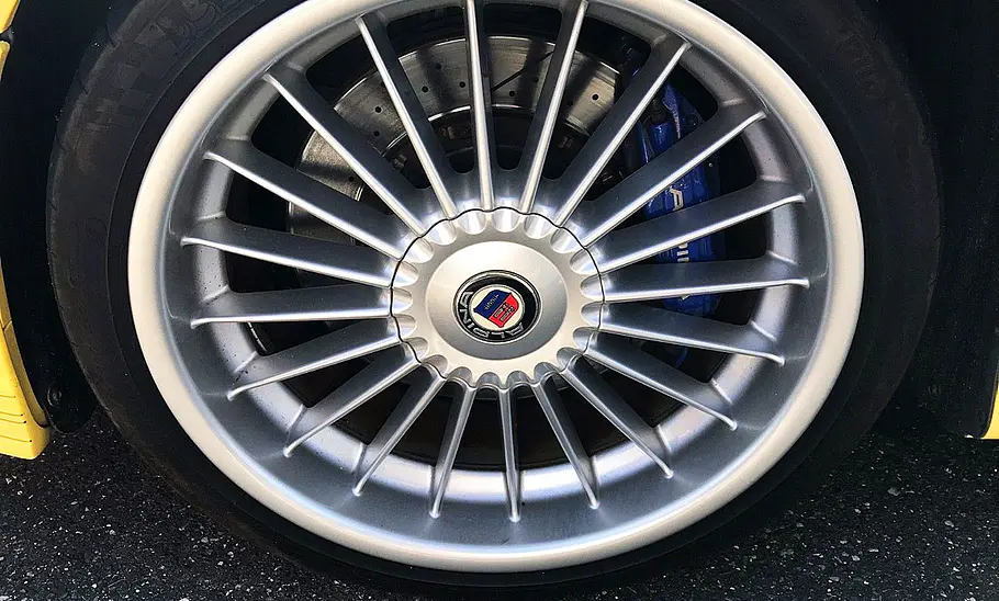 Alpina B10 V8S Touring (2003) Alpina B10 V8S Touring (2003)