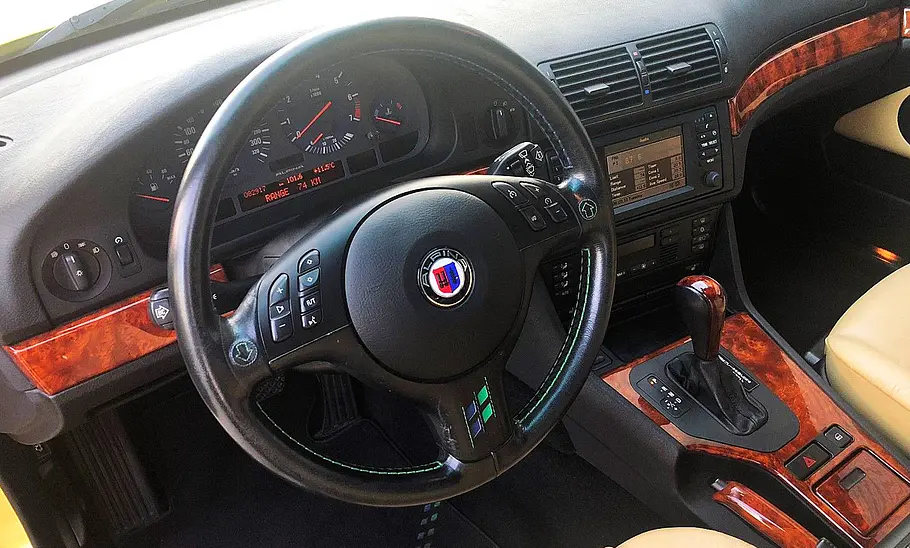 Alpina B10 V8S Touring (2003) Alpina B10 V8S Touring (2003)