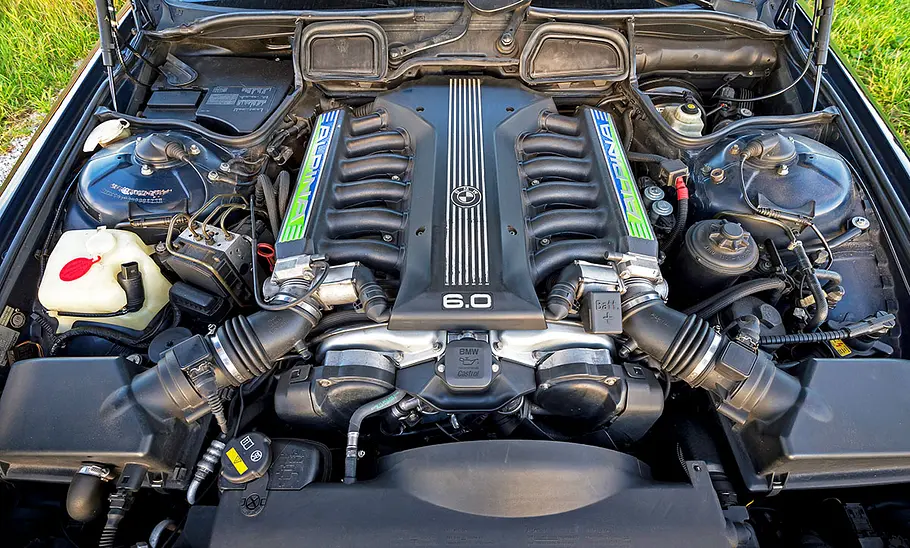 Der Motor des Alpina B12 6.0.