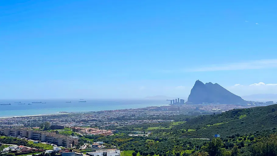 Gibraltar vom Mirador El Higuerón aus gesehen.