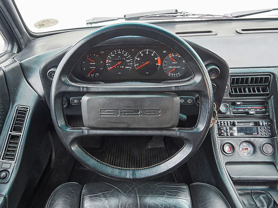VW Golf 928 (Artz-Golf)
