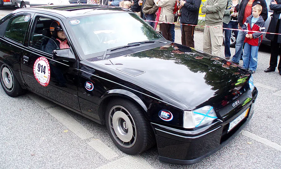 Artz Opel Kadette E GSi