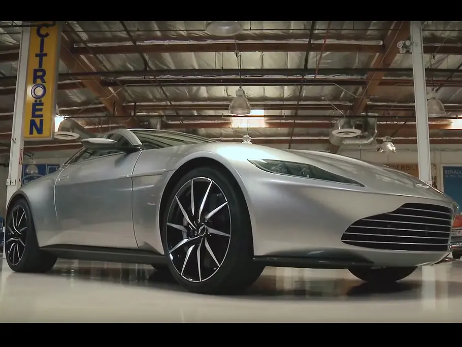 aston martin db10 spectre
