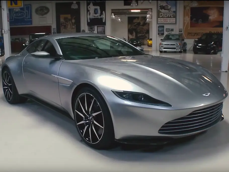 aston martin db10 spectre