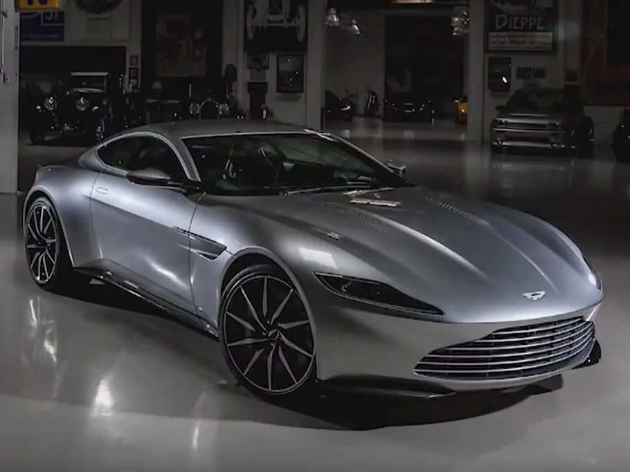 aston martin db10 spectre