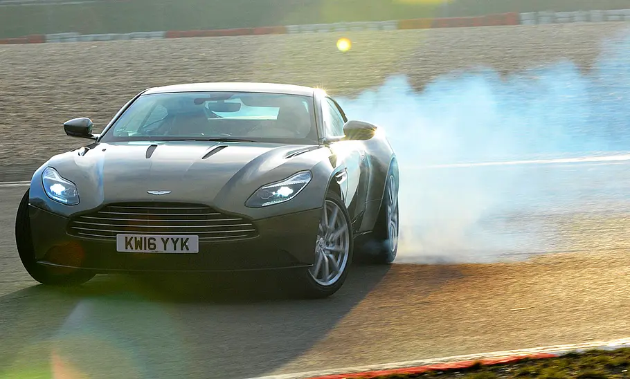 Aston Martin DB11 im Einzeltest