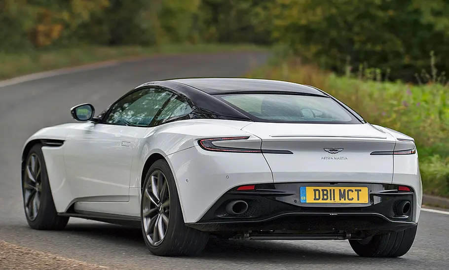 Aston Martin DB11 (2016)