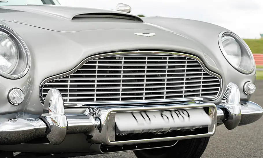 Aston Martin DB5 Goldfinger