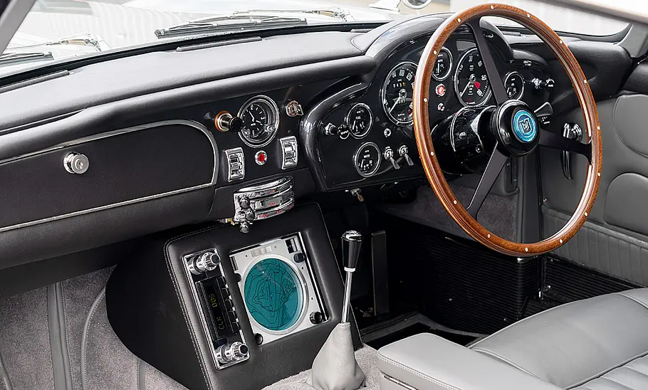 Aston Martin DB5 Goldfinger