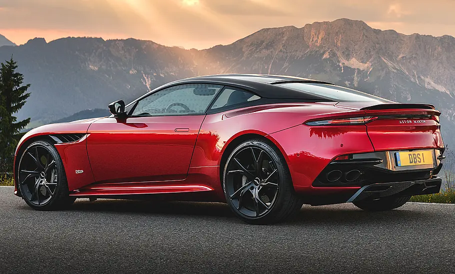 Aston Martin DBS Superleggera (2018) Aston Martin DBS Superleggera (2018)