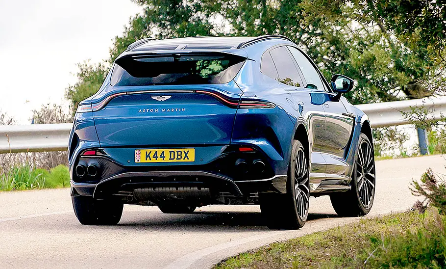 Aston Martin DBX707 (2022)