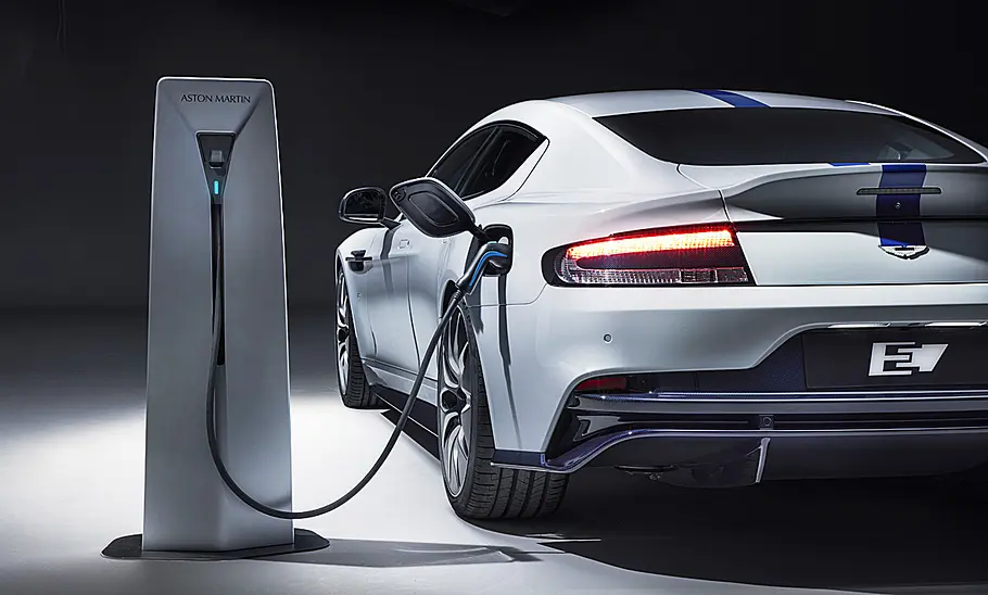Aston Martin Rapide E (2019)
