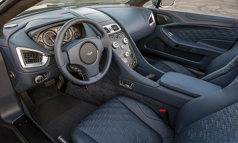 Aston Martin Vanquish Zagato Volante (2017)