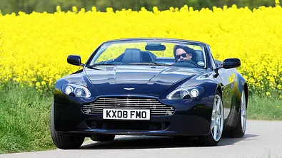 Aston Martin V8 Vantage/Mercedes SL 500: Test