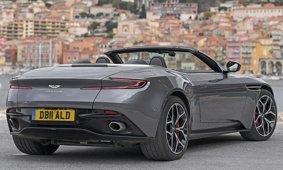 Aston Martin DB11 Volante (2018)