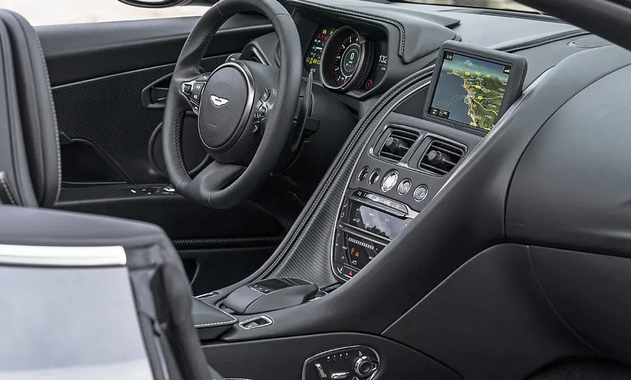 Aston Martin DB11 Volante (2018)